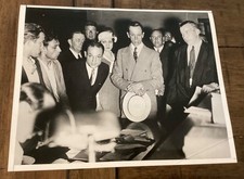 Original Press Photo Widow Of Gangster Vincent Coll Indicted For Murder 1933 picture
