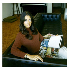 Vintage Pretty Young Woman/Girl, Model Long Hair High Cheeks - 1972 - Snapshot picture