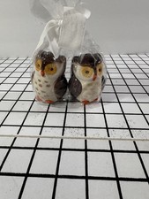 Owls Salt and Pepper Shakers Set 3-D Figural Owl Brown White Hand Painted New picture