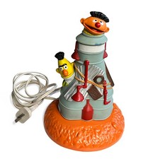 Vintage 1985 Sesame Street Bert & Ernie night lamp TESTED & WORKING Muppets kids picture