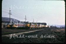 F Original Slide - Erie Lackawanna EL 3644 Action w/ CX-99 at Hornell NY 3-76 picture
