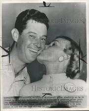 1955 Press Photo Cary Middlecoff With TN Governor's Wife Mrs. Frank Clement picture