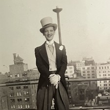 Antique Snapshot Photograph Woman In Top Hat Suit New York NY Building Sapphic picture