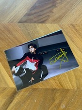 Only 1 Each Authentic Zhang LingHe Autograph Photos 6 Inch 张凌赫亲笔签名照 仅一张 picture
