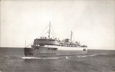 New Brunswick NB Icebreaker Ship Q.S.M.V. Abegweit c1950s-60s Vintage Postcard picture