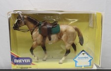 Breyer #1124 Kiwi Australian Stock Horse Traditional w/ Tack Saddle Bridle Box picture