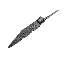 Discover a genuine weapon of the Viking Age – an authentic Seax (Scramasax) picture