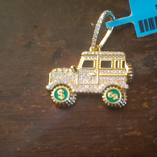 925 Base Metal  CZ Pavé Car Charm Pe Veryndant Hip Hop Men’s Chàrm. picture