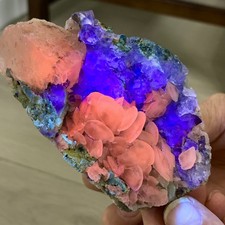 293G Natural green fluorite +calcite crystal sample Specimen UV fluorescence picture