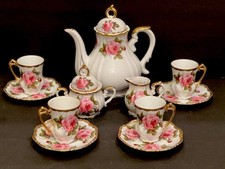 Norcrest Fine China 'Golden Rose' Handpainted Complete Tea Set For 4 picture