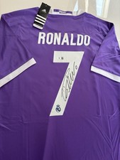 🔥⚽️ Cristiano Ronaldo Hand Signed Real Madrid Jersey, Beckett COA ⚽️🔥 picture