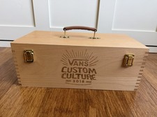 Vans Custom Culture 2018 Wood Box • Shoe Customization Contest • Promo Kit Rare picture