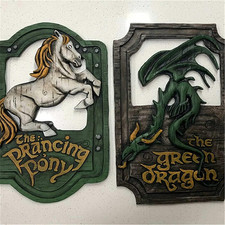 Lord of the Rings the Prancing Pony and the Green Dragon Pub Signs Set, Funny Ba picture