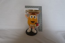 YELLOW M&M STATUE-  RABBIT HOLDING VALET TRINKET DISH     **BRAND NEW** IN BOX picture