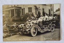 RPPC Cadillaqua Auto Parade 1912 Detroit JH Cave Image #14 Women in Car Unposted picture