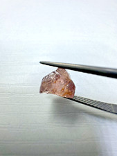 Sapphire *rare* peach purple clean faceting rough gemstone Tanzania 3.31 carats picture
