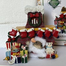 Charming Tails Stocking Up for Santa Mouse Christmas 87/171 Box F&F 2007 Signed picture