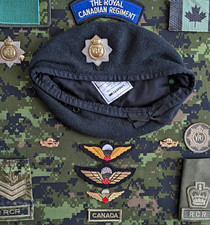 Canada RCR Royal Canadian Regiment Military Beret with Insignia & Patches picture