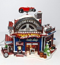 Department 56 North Pole Series  Hot Wheels Custom Car Shop Intro 05 Retired 06 picture