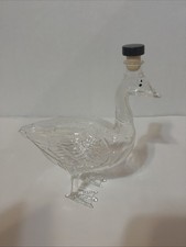 Grey goose Vodka France Clear Glass Goose Bottle Decanter w/Box Stopper Flask picture