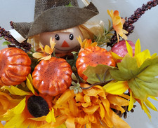BEAUTIFUL ONE OF A KIND SCARECROW FALL CENTERPIECE FLORAL DECOR  - NEW picture