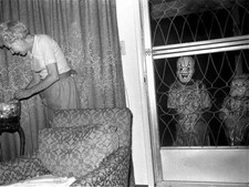 Vintage Halloween Photo 1156 Oddleys Strange & Bizarre picture