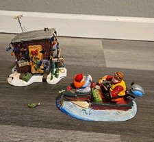 DAMAGED Department 56 Here Fishy Fishy Ice House & Catch Of The Day lot  picture
