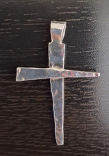 VINTAGE RUSTIC HAND HAMMERED STERLING NAIL CROSS AND CHAIN  picture