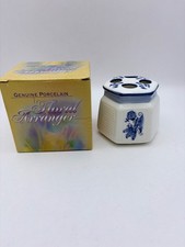 New in Box Blue and White Porcelain Flower Floral Arranger / Vase picture