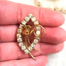 VTG 60’s Rose & Rhinestone BRooch Pin Rockabilly Goldtone Hug Floral Sparkle ~2