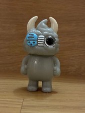 UAMOU x REALHEAD UAMOS Gray molded true head toy from Japan picture