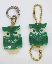 VINTAGE GREEN OWL  ADVERTISING KEY CHAIN  Bill DE Codre's Auto Svc Norristown PA picture