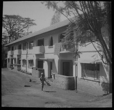 VINTAGE Magic Lantern Slide GROSVENOR HOTEL FLATS NAIROBI C1949 PHOTO KENYA picture
