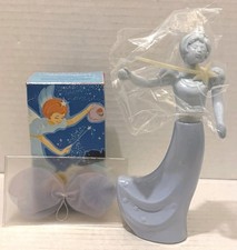 NOS Vintage 1970's Avon Good Fairy in Pastel Blue with Delicate Daisies Cologne picture
