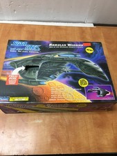 Star Trek The Next Generation ROMULAN WARBIRD Playmates 6154 NOS 1993 SEALED picture