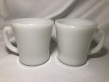 2 Vintage Fire King Coffee Milk Glass Cups In Great Condition picture