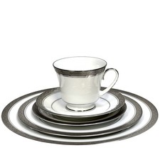 Noritake Legendary Crestwood Platinum 4166 Fine China 5-Piece Place Setting picture