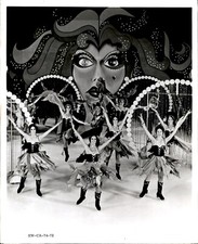 LD315 Original Photo ICE CAPADES GYPSY MAGIC FIGURE SKATERS @ BOSTON GARDEN picture