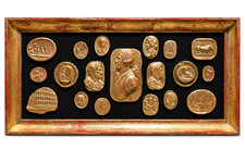 Neoclassical Vintage Grand Tour Gilded Cameo Intaglio Arrangement in Gilded Fram picture