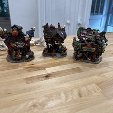 Vtg 2000 Spooky Hollow Lighted Porcelain Halloween Houses see full description  picture