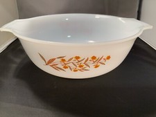 Vintage Glasbake Hall Jewel Tea Autumn Leaf 4-qt Cinderella Mixing Bowl J-2357 picture