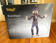 Spirit Halloween Strawman 6 ft. 7 in. animatronic from the 2022 Halloween season picture