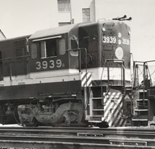 Southern Railway Railroad SOU #3939 U23B GE Locomotive Train Photo Atlanta GA picture