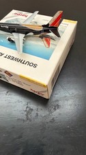 Southwest 737-300 1:400 N334SW Rare SHAMU by HERPA Very hard to find. picture