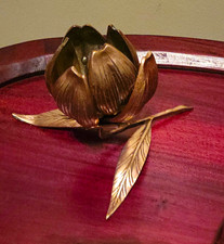 Vintage Mid Century Brass Lotus Ashtray With 6 Removable Ashtray Leaves picture