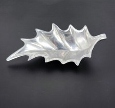 Unbranded Cast Aluminum Metal Holly Leaf Dish Contemporary Styling 11