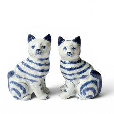 Vintage Pair Set of Silvestri Blue White Porcelain Mantle Cats Figurines picture