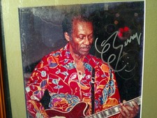 VINTAGE AUTHENTIC - CHUCK BERRY - ROCK MUSIC PIONEER - AUTOGRAPHED PHOTO picture