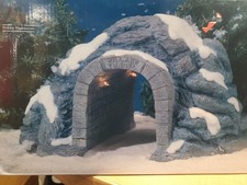 Holiday Expressions Hand-painted Porcelan Village Tunnel & Covered Bridge READ picture