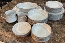 40 Piece Set of Lenox Bouquet Collection From Japan Rosamond picture